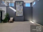 CASA EN VENTA COL. CUAUHTEMOC CON LOCAL Y OFICINA...