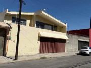 casa en Venta Col El Cerrito a una cuadra de Uvp
