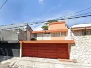Casa en venta Col. la del Valle MT