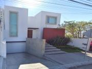 Casa En Venta Col. Manzanares, Remate Bancario