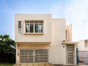 Casa en Venta, Col. Maria de La Piedad. Coatzacoalcos,...