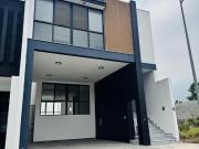 CASA EN VENTA COL.MIRADOR RESIDENCIAL