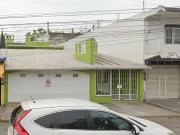 Casa en Venta, Col. Pocitos y Rivera, Veracruz, Ver. –...