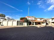 CASA EN VENTA COL. RAQUET CLUB