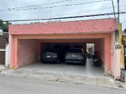 Casa en venta Col Santa Ana