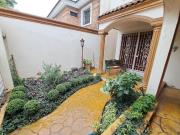 CASA EN VENTA COLINAS DE SAN JERONIMO