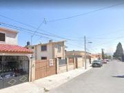 CASA EN VENTA COLONIA AMERICA POR REMATE, EXCELENTE...