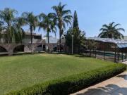 Casa en venta Colonia Arbide con alberca techada de casi...