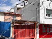Casa en venta colonia Las Hadas