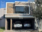 1601 Casa en Venta Colonia Privadas del Sauce, Escobedo N.L