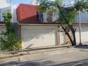 Casa en Venta Colonia SCT en Guadalupe N.L