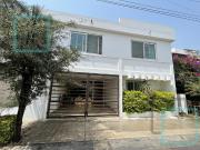 CASA EN VENTA COLONIA VISTA HERMOSA ZONA MONTERREY