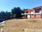 CASA EN VENTA COMO TERRENO. EXCELENTE OPORTUNIDAD EN...