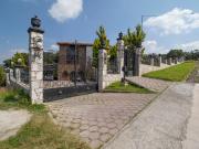 CASA EN VENTA EN HARAS, 2500 M2 DE TERRENO, 4 RECÁMARAS,...