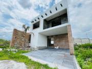 CASA EN VENTA CON 200 M2 EN PEDREGAL DE SAN JUAN DE DOS...