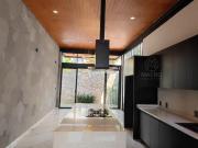 CASA EN VENTA CON 223 M2 EN LOMAS DE COCOYOC