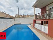 Casa en venta con 238 m2, 4 dormitorios en La Playa Ben...