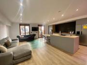 Casa en venta con 246 m2, 3 dormitorios en Casco...