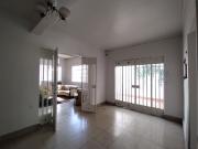 Casa en Venta con 2 departamentos, Cerca Metro Potrero,...