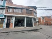 CASA EN VENTA CON 2 LOCALES Y APARTAMENTOS EN ENGATIVA...