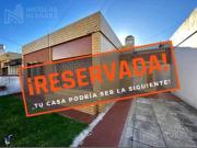 Casa en venta con 2 viviendas! Oportunidad, La Tablada