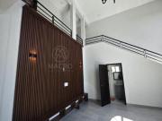 CASA EN VENTA CON 347 M2 EN SANTA ROSA CON ALBERCA