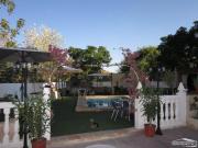 Casa en venta con 348 m2, 6 dormitorios en Cabra