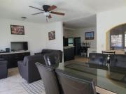 CASA EN VENTA CON 385 M2 EN LOMAS DE COCOYOC