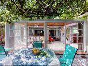 Casa en Venta con 3 dormitorios, mucho parque y pileta...