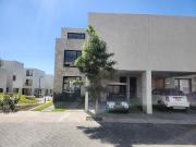 Casa en venta con 3 niveles, Jurica