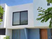 CASA EN VENTA CON 3 RECAMARAS Y AMPLIO JARDÍN EN MAYORCA...