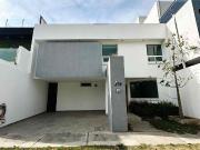 Oportunidad! Sierra Nogal Frente área verde y roof garden