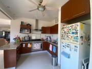 Casa en Venta con 3 recámaras y un amplio jardín en Real...