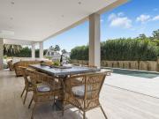 Casa en venta con 450 m2, 5 dormitorios en Nueva...