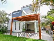 Casa en VENTA con 4 dormitorios, jardin, area de... Casa en VENTA con 4 dormitorios, jardin, area de...