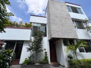 Casa en venta con 4 habitaciones Colonia Planetario...