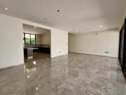 Casa en Venta con 4 Recámaras en Cholul, Mérida