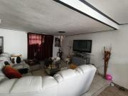 Casa en venta con 4 recámaras en Colinas del Cimatario