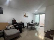 Casa en venta con 4 recámaras en condominio con...