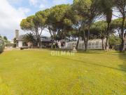 Casa en venta con 500 m2, 8 dormitorios en Valdemorillo