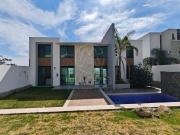 CASA EN VENTA CON 600 M2 EN REAL DE OAXTEPEC