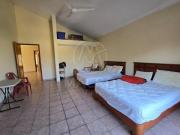 CASA EN VENTA CON 608 M2 EN BRISAS DE CUAUTLA