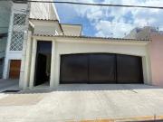 CASA EN VENTA CON ACABADOS DE LUJO, EN FRACC. SANTA ELENA!