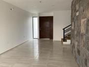 CASA EN VENTA CON ACCESO DIRECTO A PLAYA PRIVADA