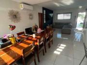 CASA EN VENTA CON ALBERCA