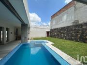 Casa en venta con alberca en Burgos Cuernavaca