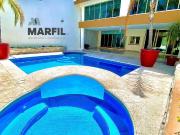 Casa en Venta con Alberca en Lomas Vista Hermosa Colima...