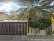 CASA EN VENTA CON ALBERCA EN PEDREGALES DE TANLUM,...