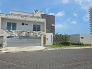Casa en venta con alberca en Playas del Conchal Riviera...