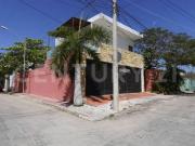 Casa en Venta con Alberca, Jacuzzi y Paneles Solares en...